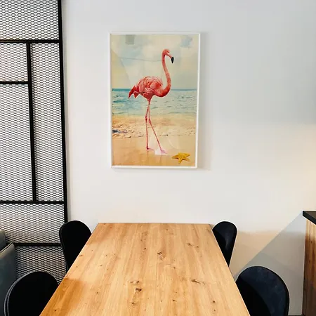 Port Pink&blue Podczele - 204 Flamingo